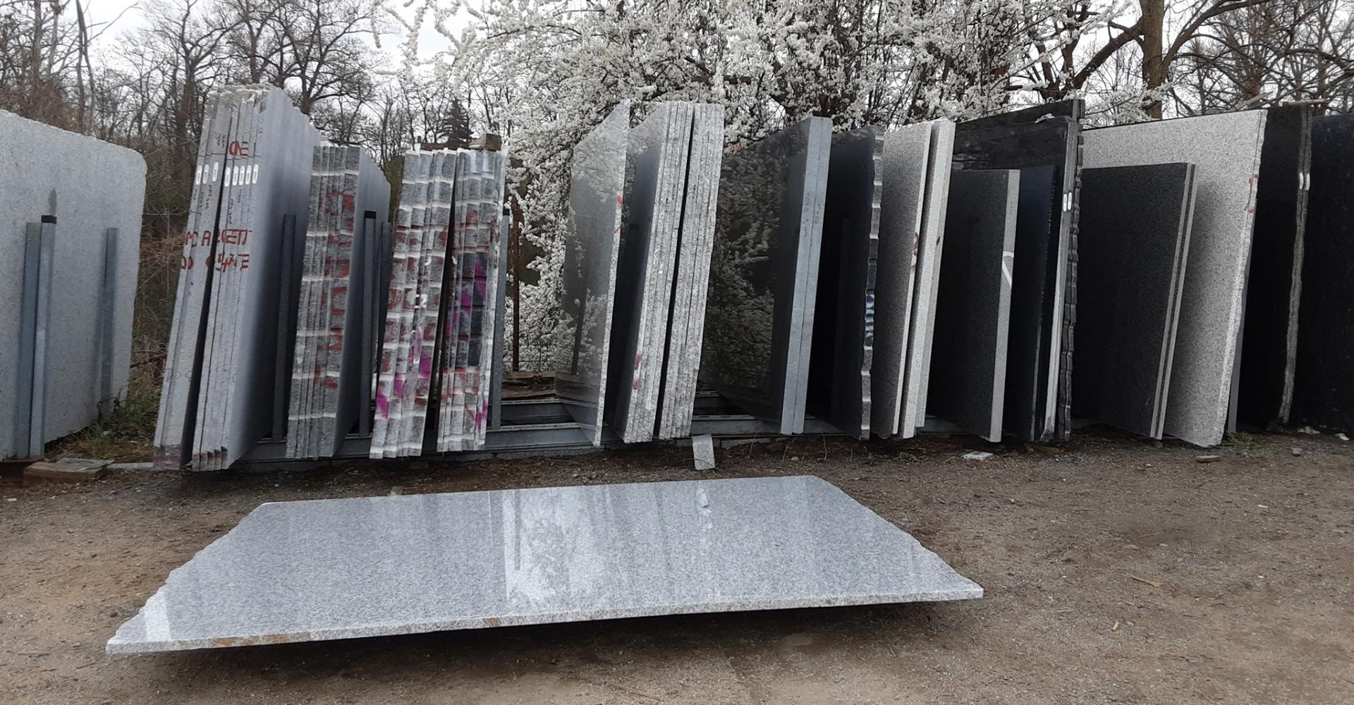 Hřbitovní kamenictví